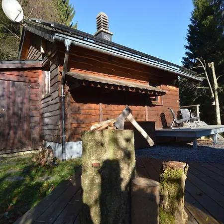 Cozy Forest Escape *