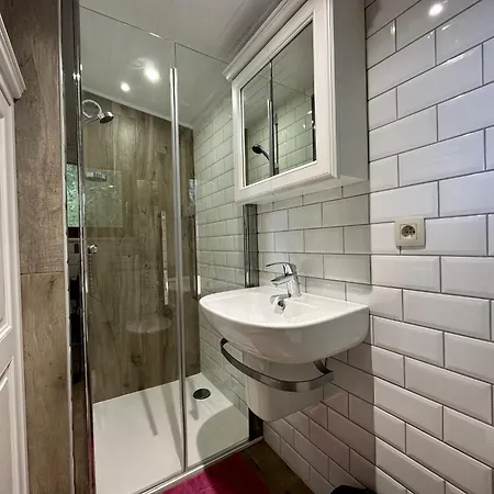 Cozy Forest Escape 샬레 *